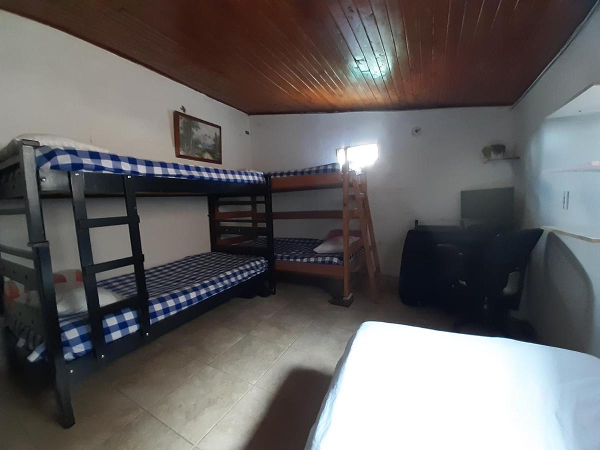 Ferienwohnung Artesanos Y Turistas Guatapé Exterior foto