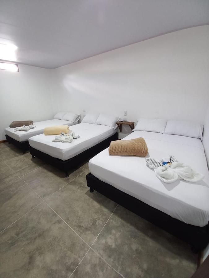 Ferienwohnung Artesanos Y Turistas Guatapé Exterior foto