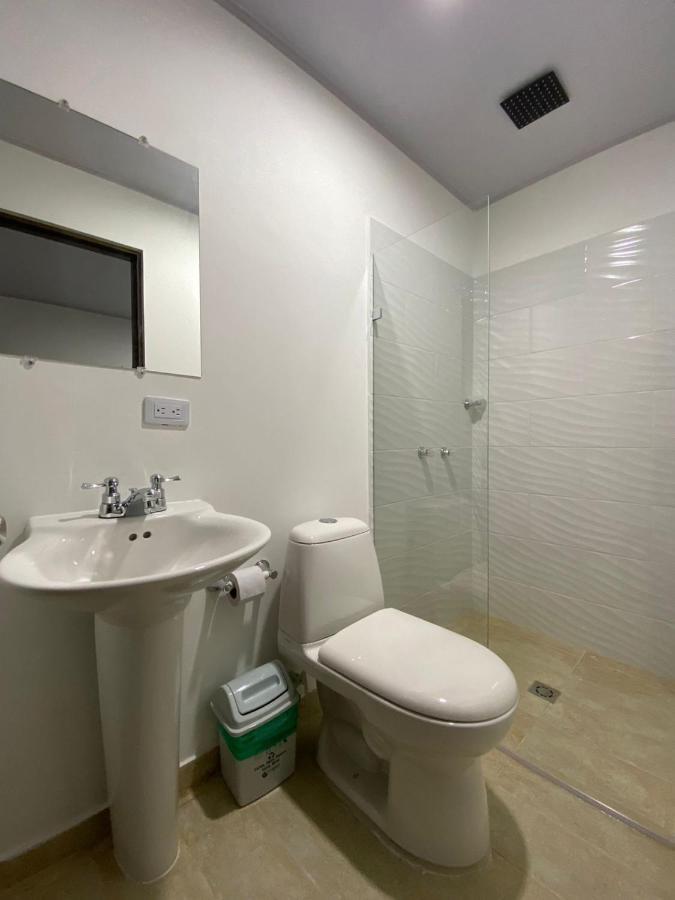 Ferienwohnung Artesanos Y Turistas Guatapé Exterior foto
