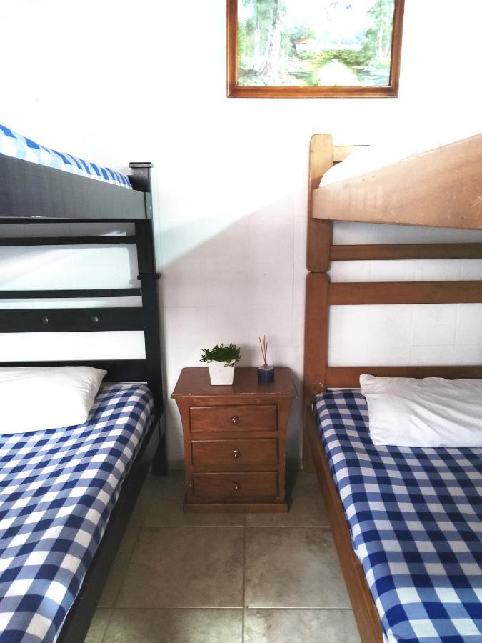Ferienwohnung Artesanos Y Turistas Guatapé Exterior foto